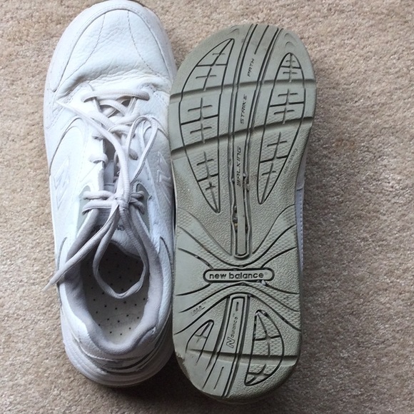 New Balance 927 walking sneaker - Picture 6 of 7